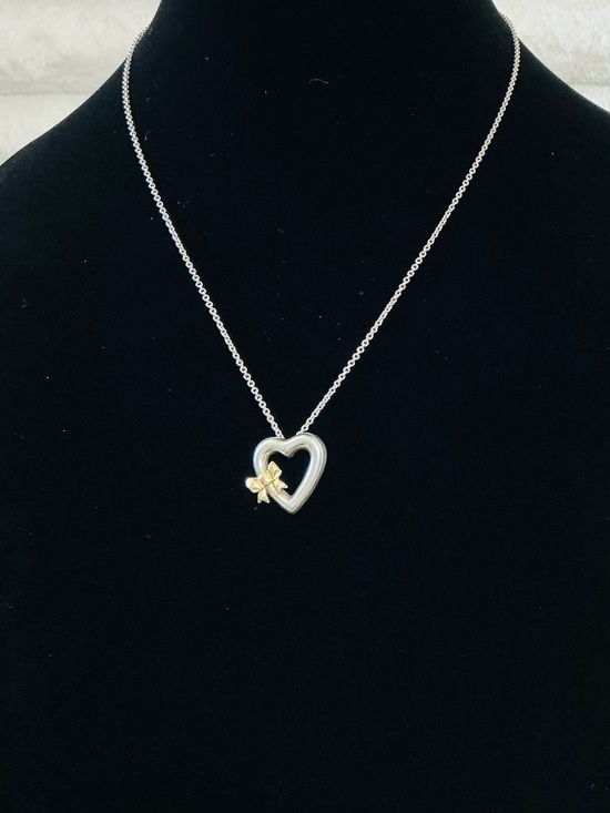 Tiffany & Co. Jewelry - Tiffany & Co Two-Tone 925 Silver and 18K (750) Gold Bow Heart Pendant Necklace
